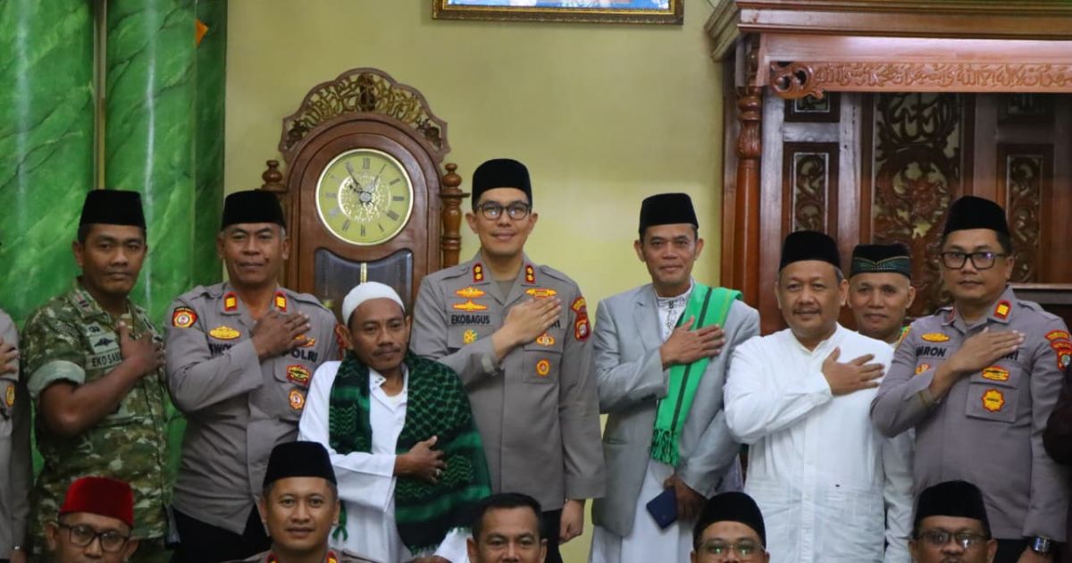 Serap Aspirasi Warga, Wakapolres Metro Tangerang Kota Gelar Jumat Curhat di Masjid An Nabawi